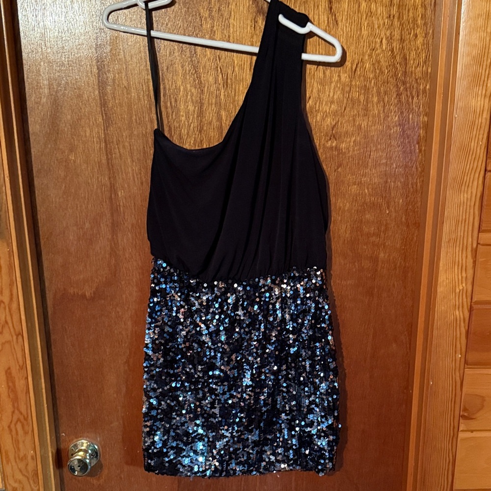 Black and Silver  Sequin One-Shoulder Dress
